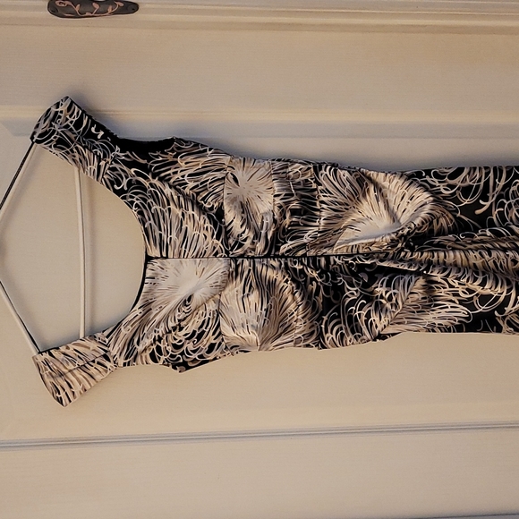 Y2K Vibe London Times Ruched Swirl Print Bodycon Dress - Picture 5 of 14